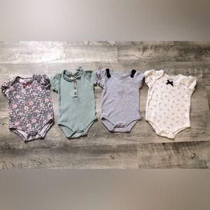 Floral and Solid Kids Baby Onesie Set